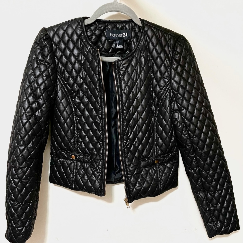 Forever 21 Puffer Black Jacket